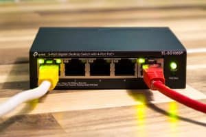 Switch Ethernet TP-Link para redes WiFi
