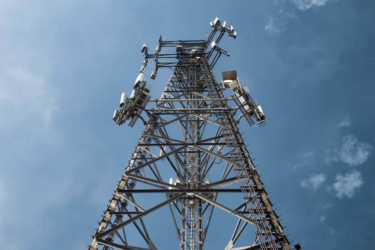 Torre de antenas WiFi para exteriores